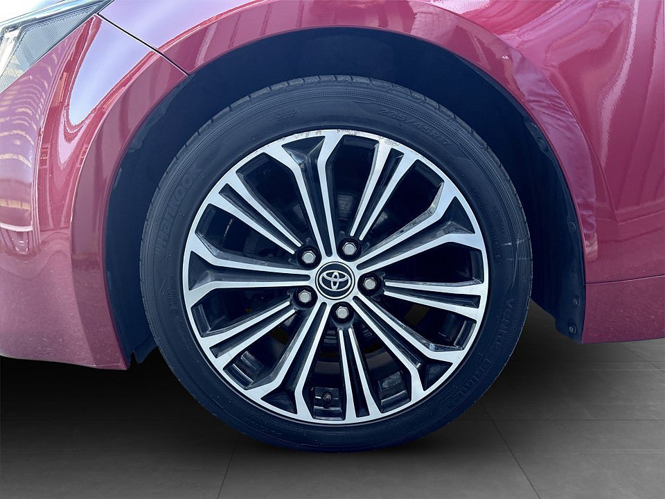 Vehicle Image 14
