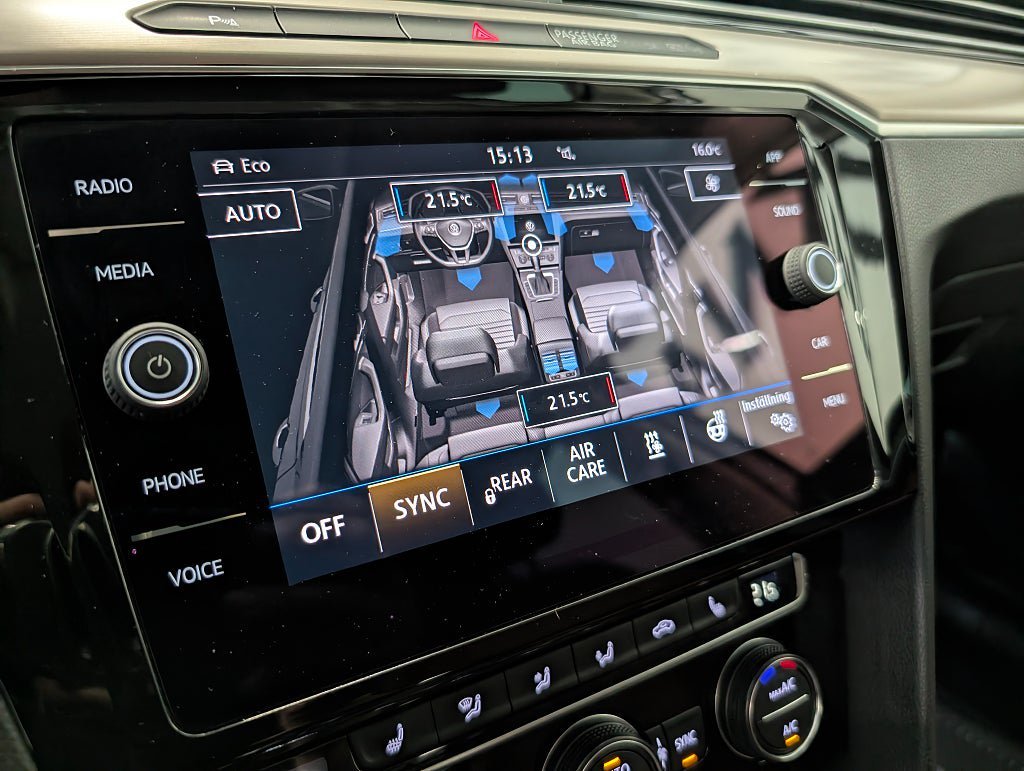 Vehicle Image 15