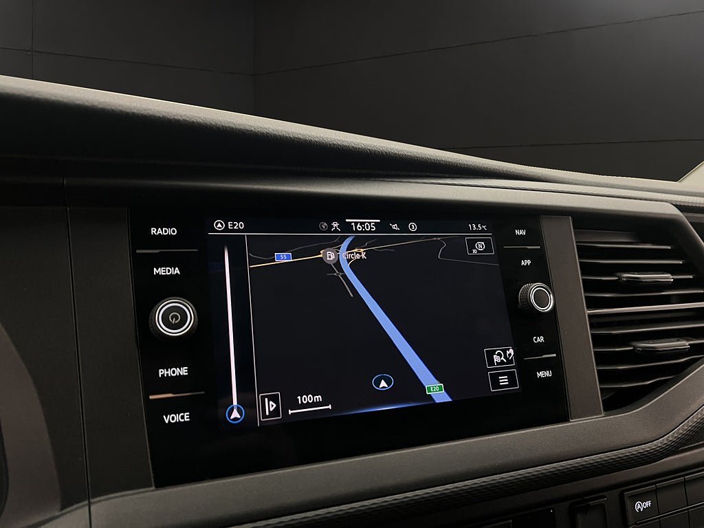 Vehicle Image 22