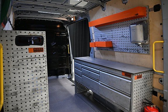 Vehicle Image 12