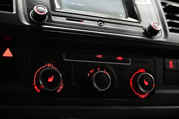Vehicle Image 27