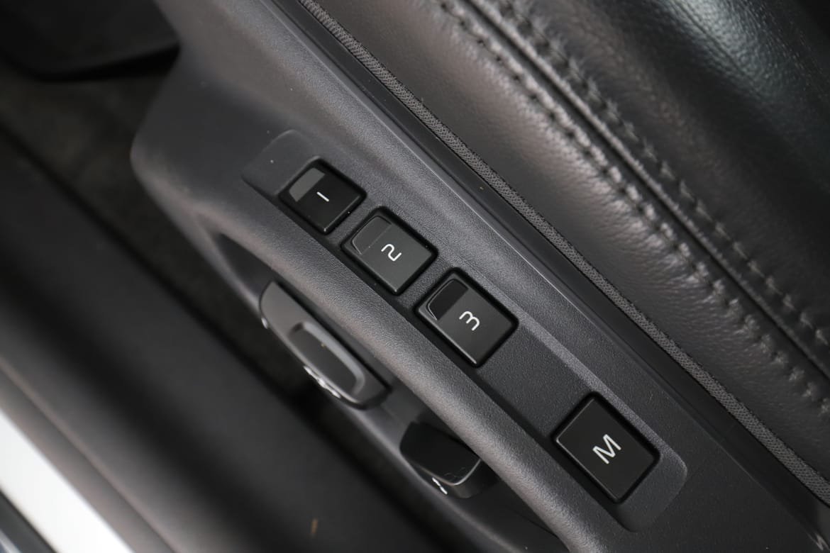 Vehicle Image 33