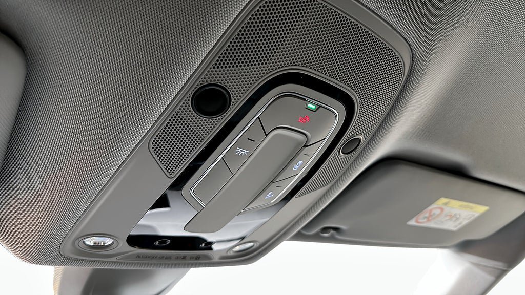 Vehicle Image 21
