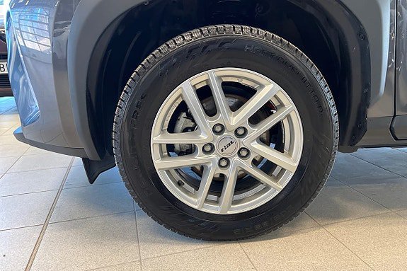 Vehicle Image 17