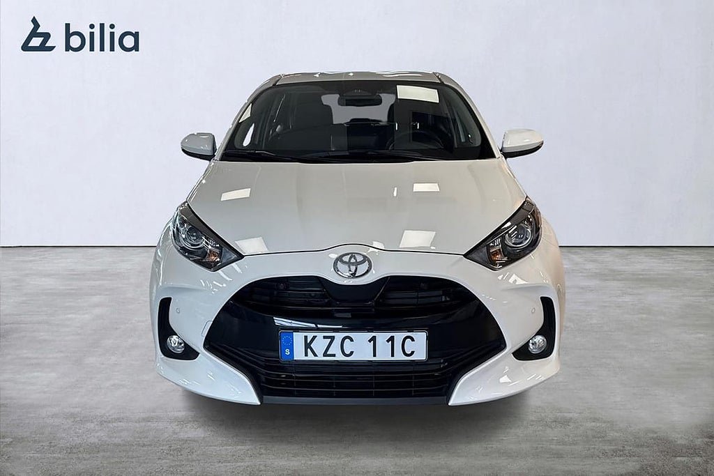 Vehicle Image 6