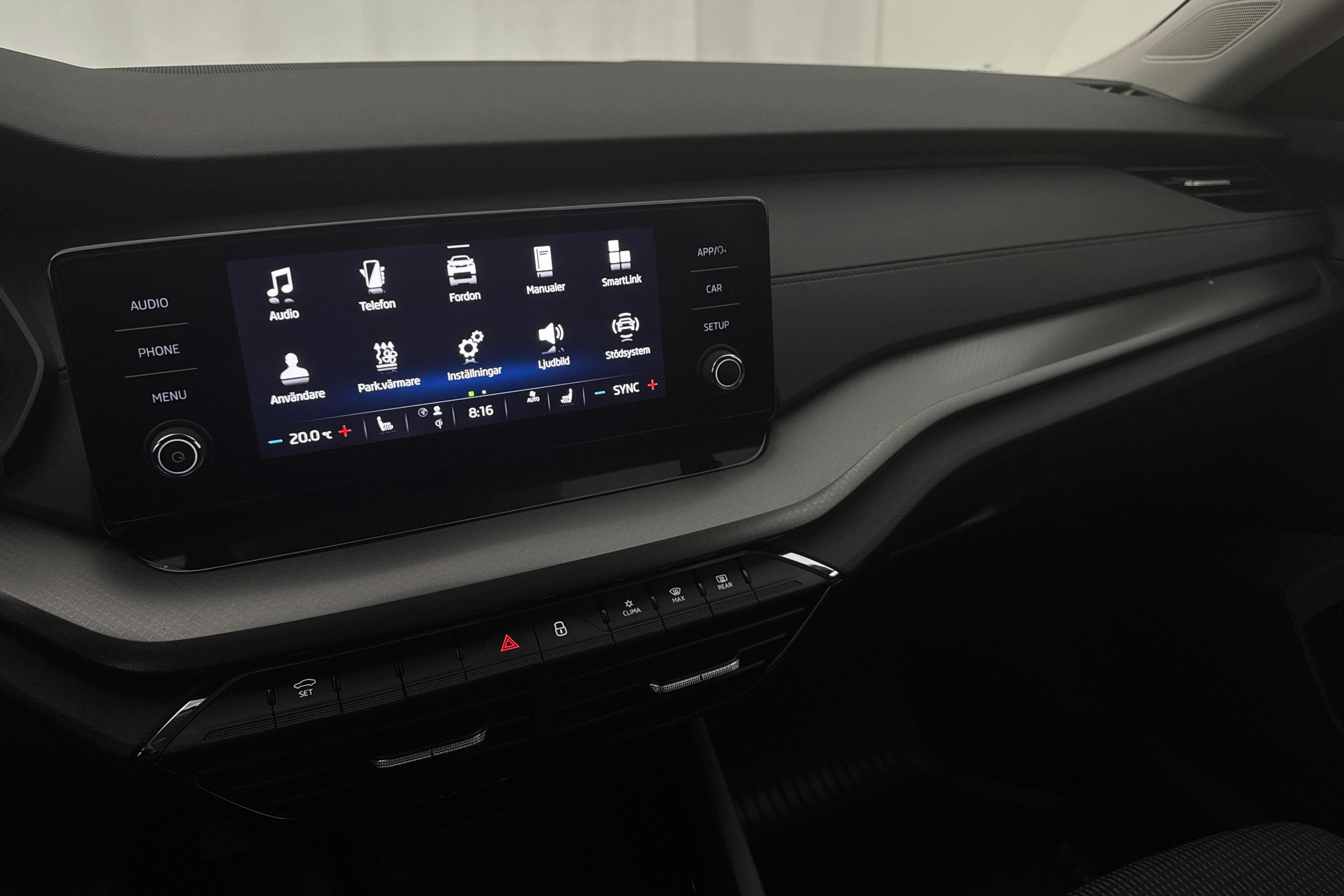 Vehicle Image 13