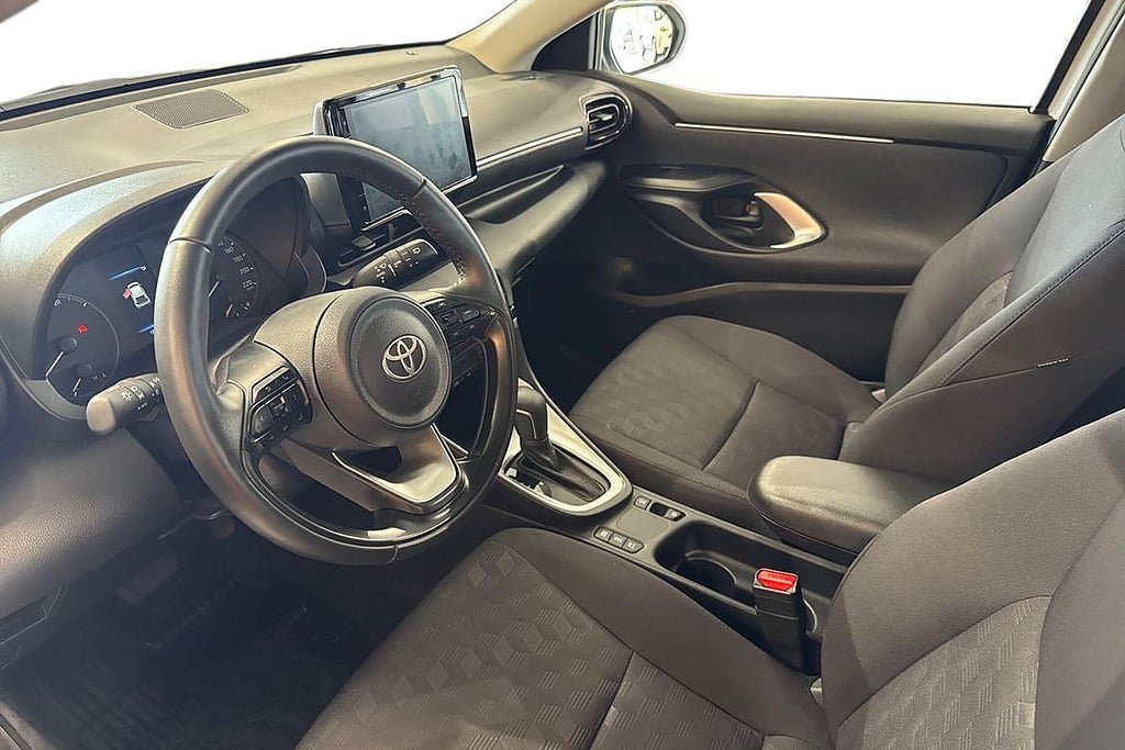 Vehicle Image 14