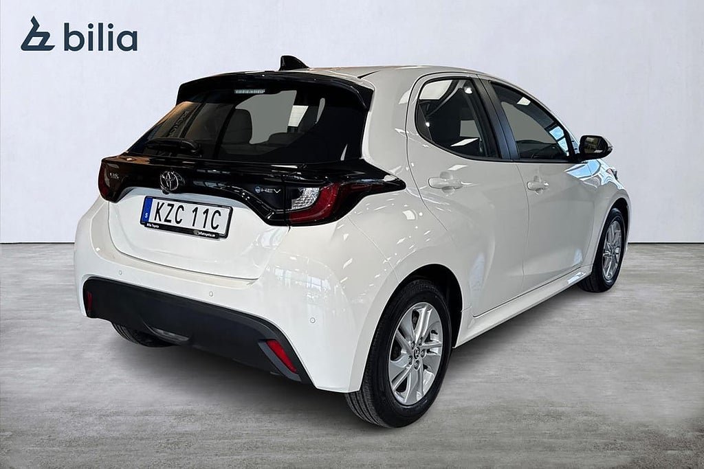 Vehicle Image 19