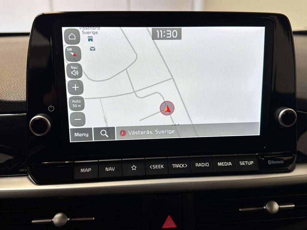 Vehicle Image 11