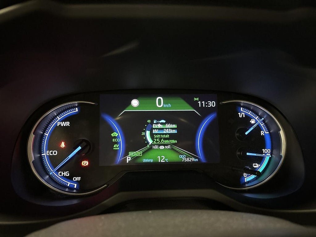 Vehicle Image 15