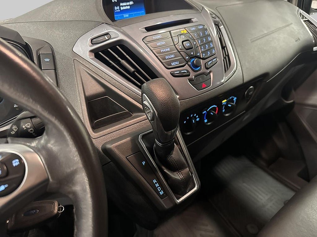 Vehicle Image 17