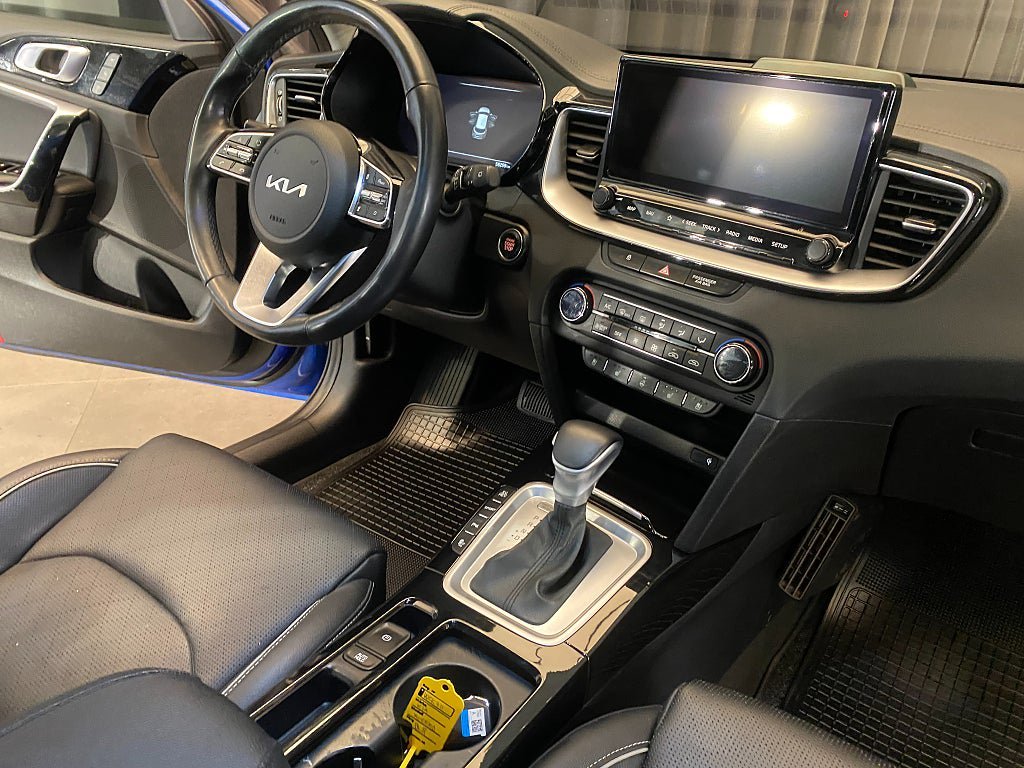 Vehicle Image 37