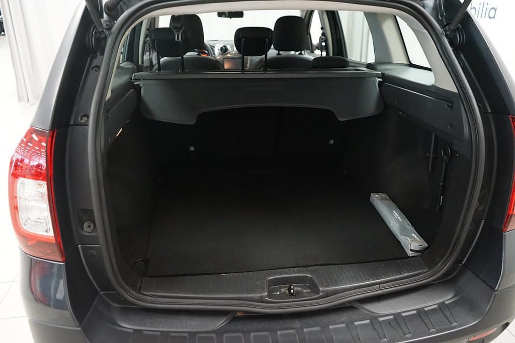 Vehicle Image 15