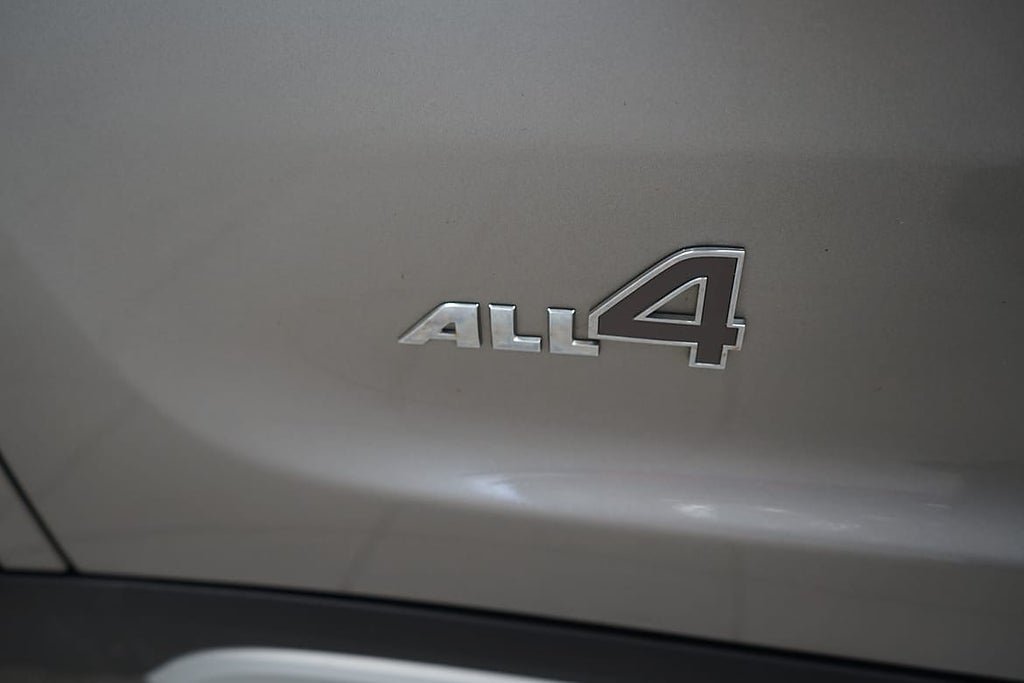 Vehicle Image 22