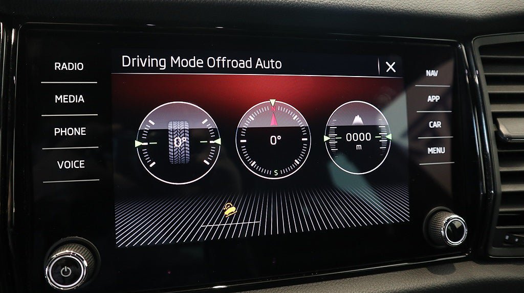 Vehicle Image 18
