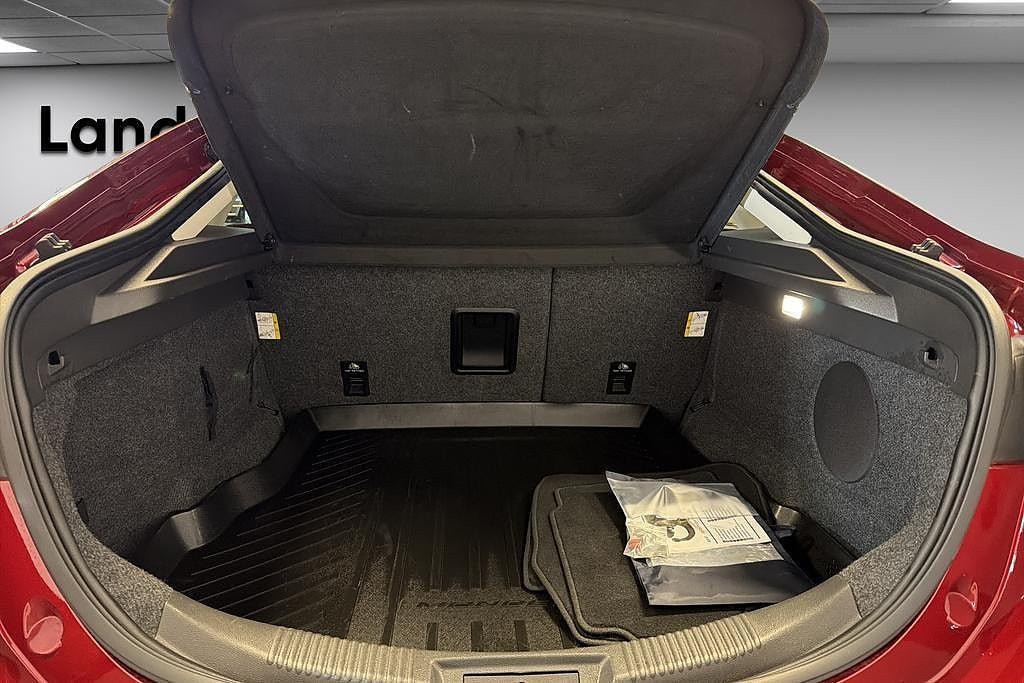 Vehicle Image 20