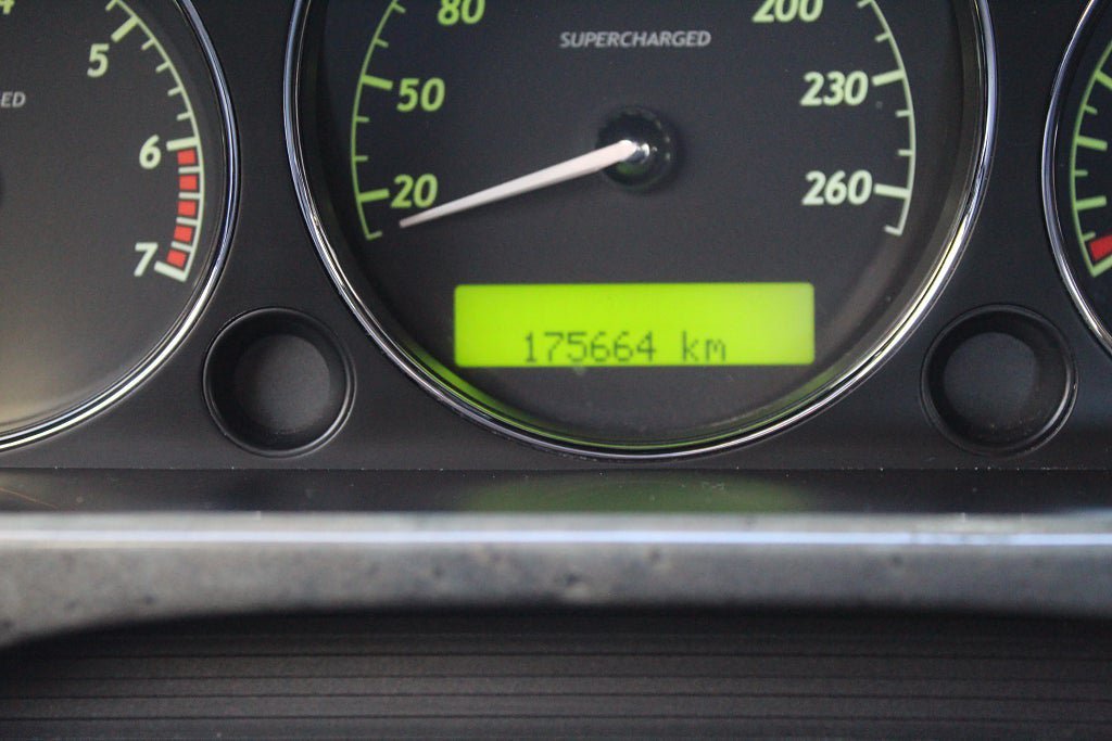 Vehicle Image 10