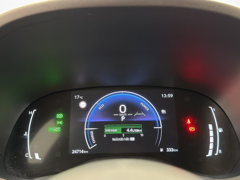 Vehicle Image 13