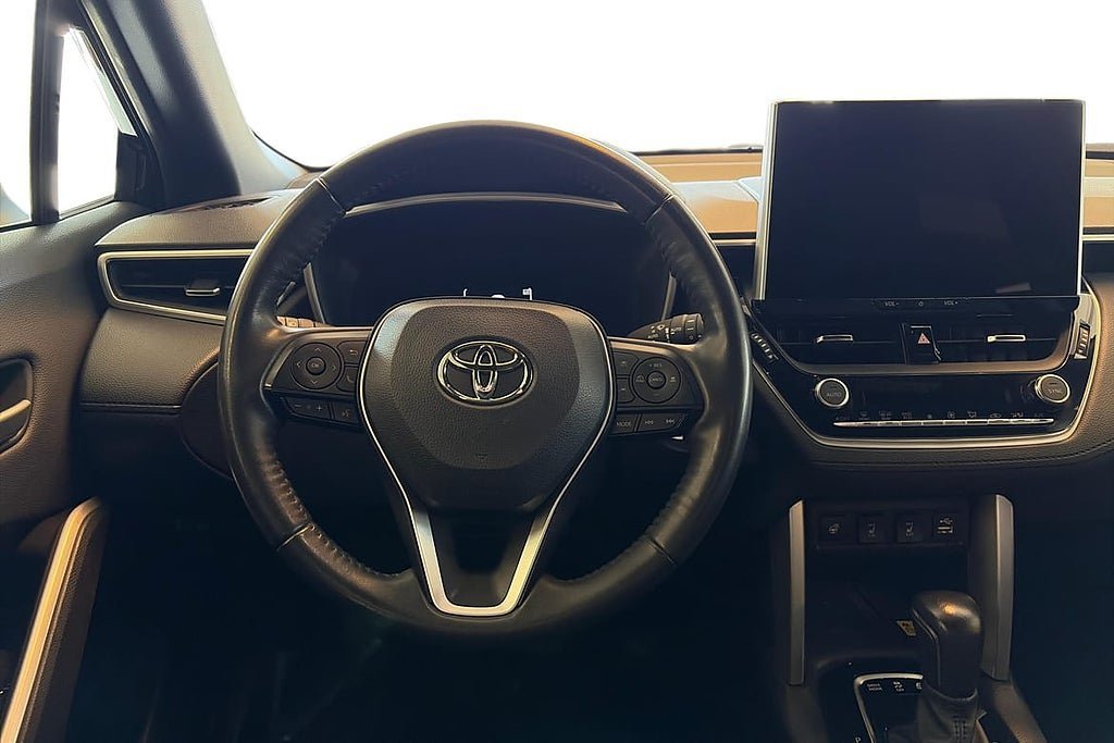 Vehicle Image 10
