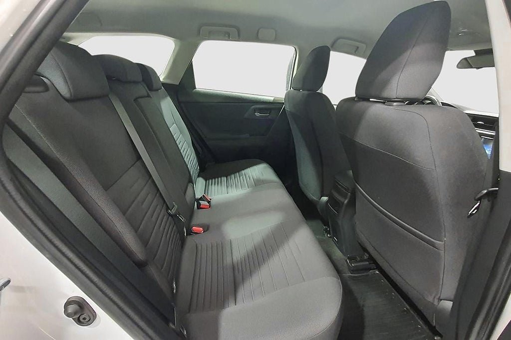 Vehicle Image 17