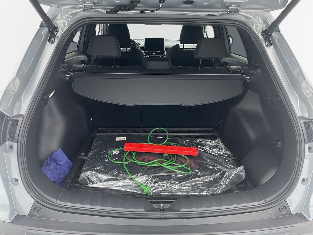 Vehicle Image 12