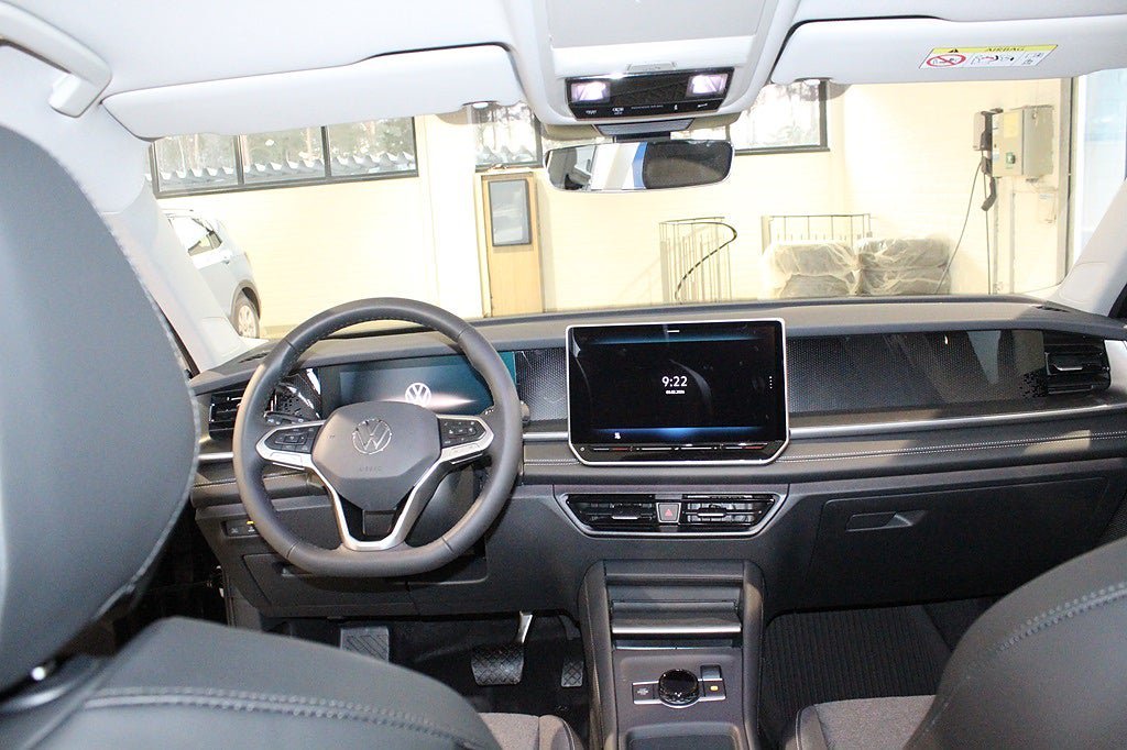 Vehicle Image 27