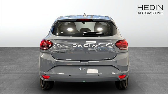 Vehicle Image 7
