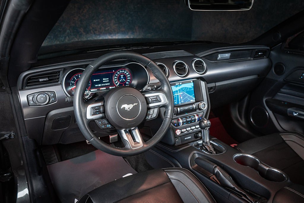 Vehicle Image 19
