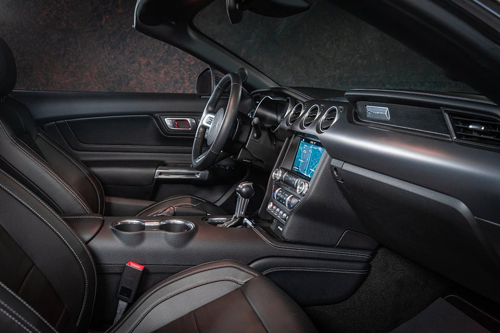 Vehicle Image 25