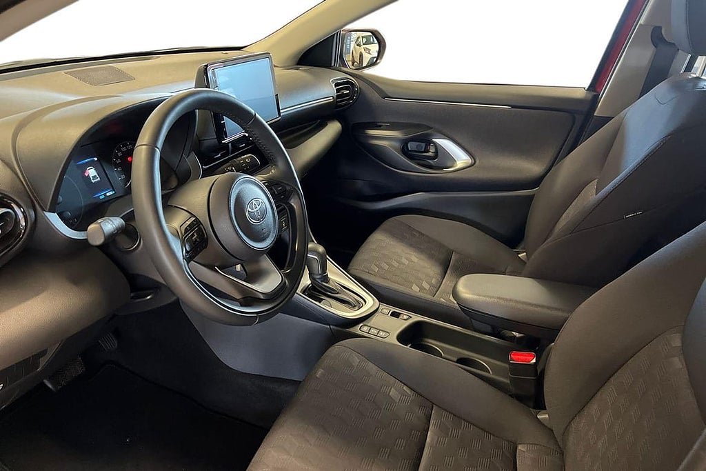 Vehicle Image 14