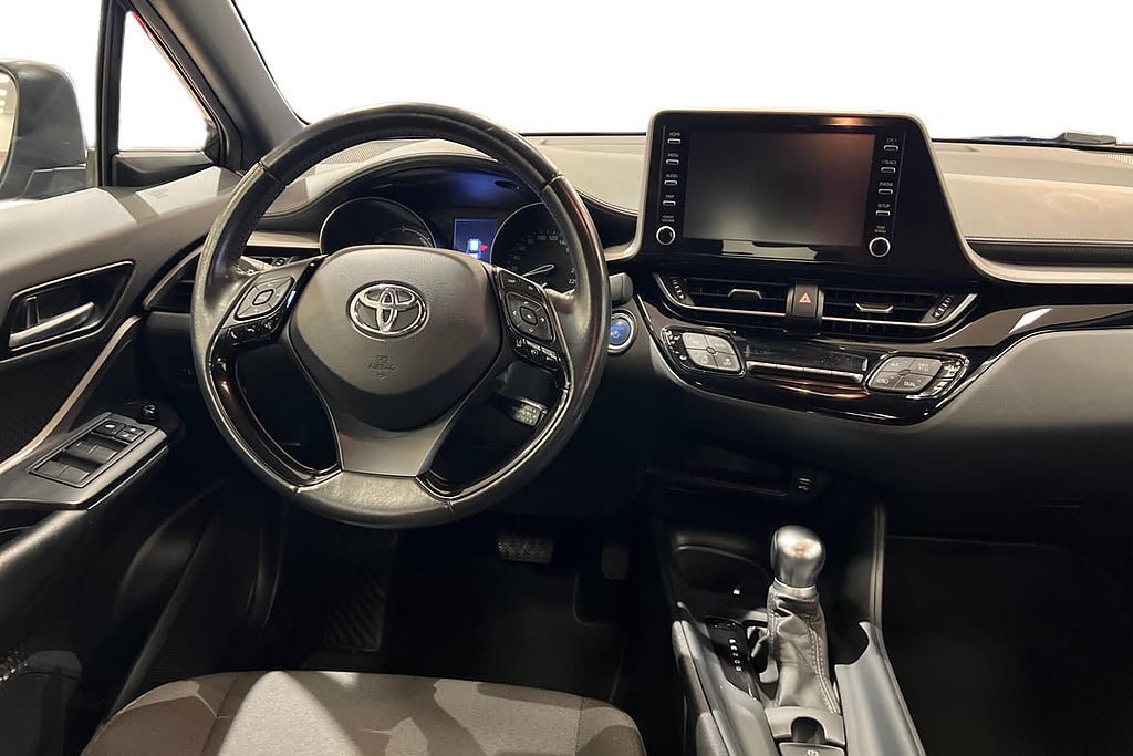 Vehicle Image 10