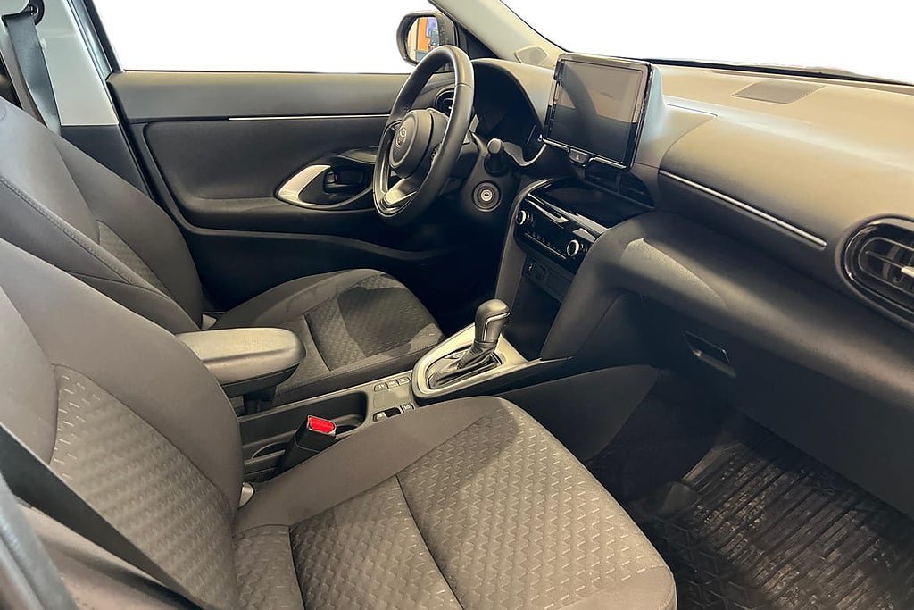 Vehicle Image 7