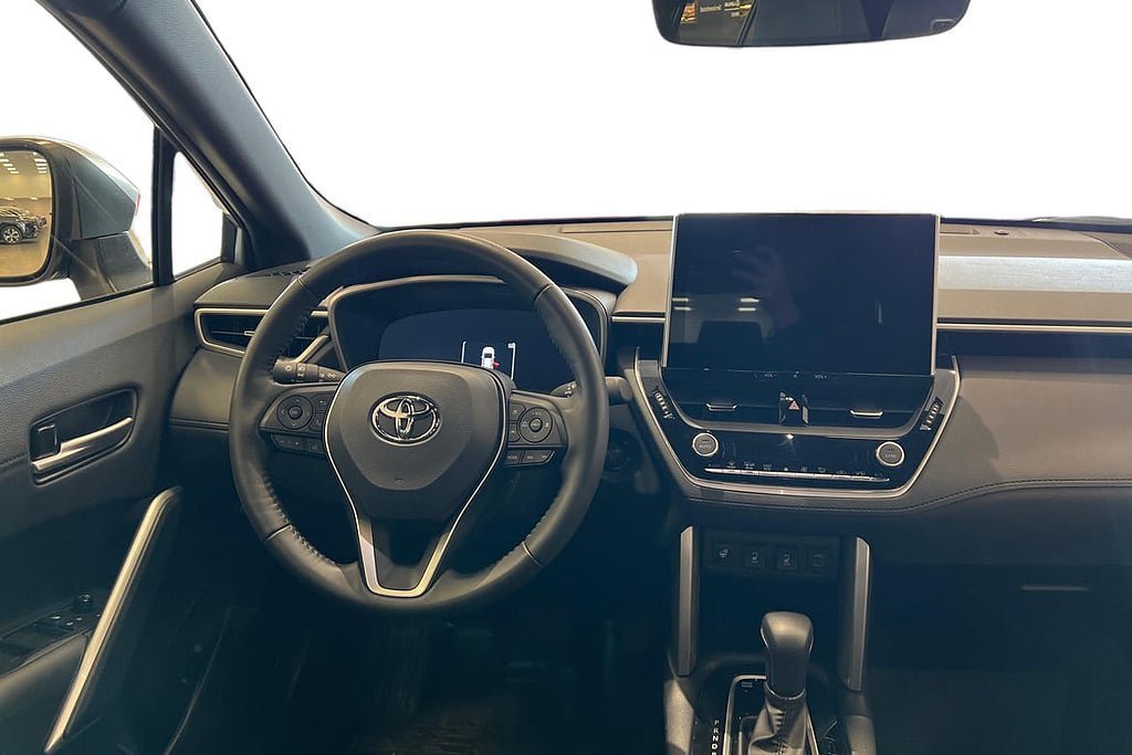 Vehicle Image 11