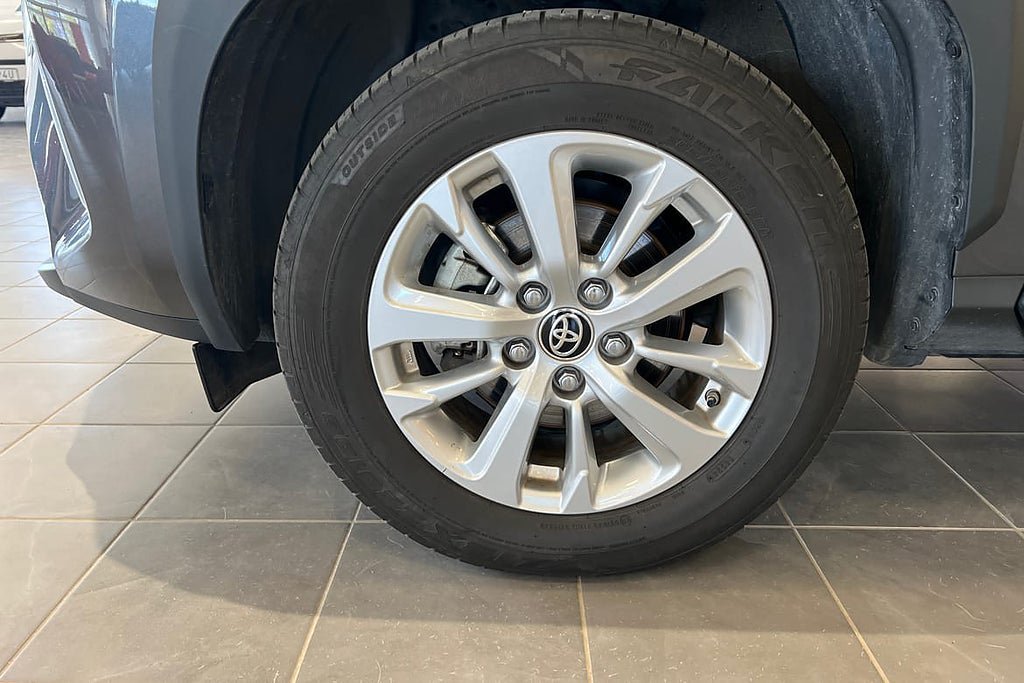 Vehicle Image 17