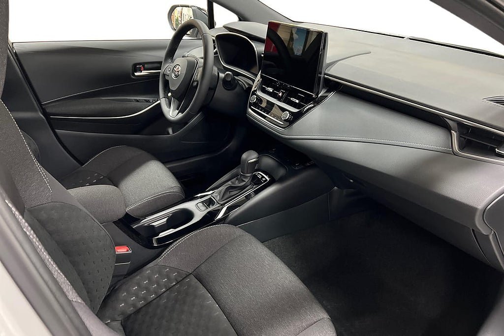 Vehicle Image 19