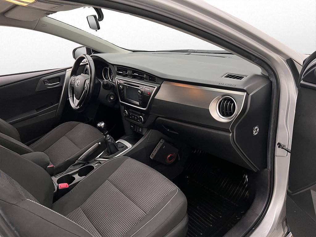Vehicle Image 22