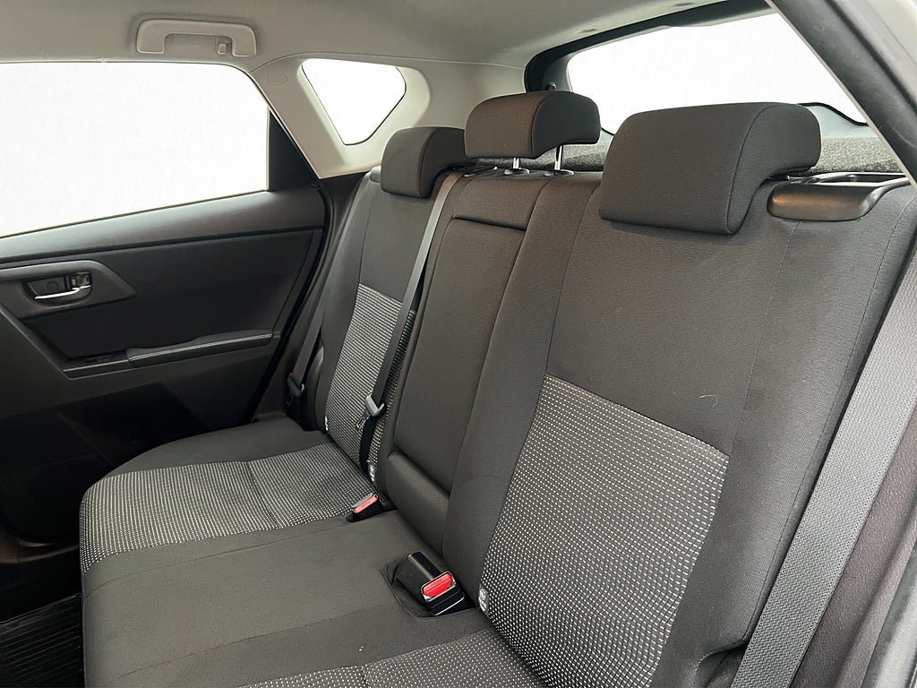 Vehicle Image 23