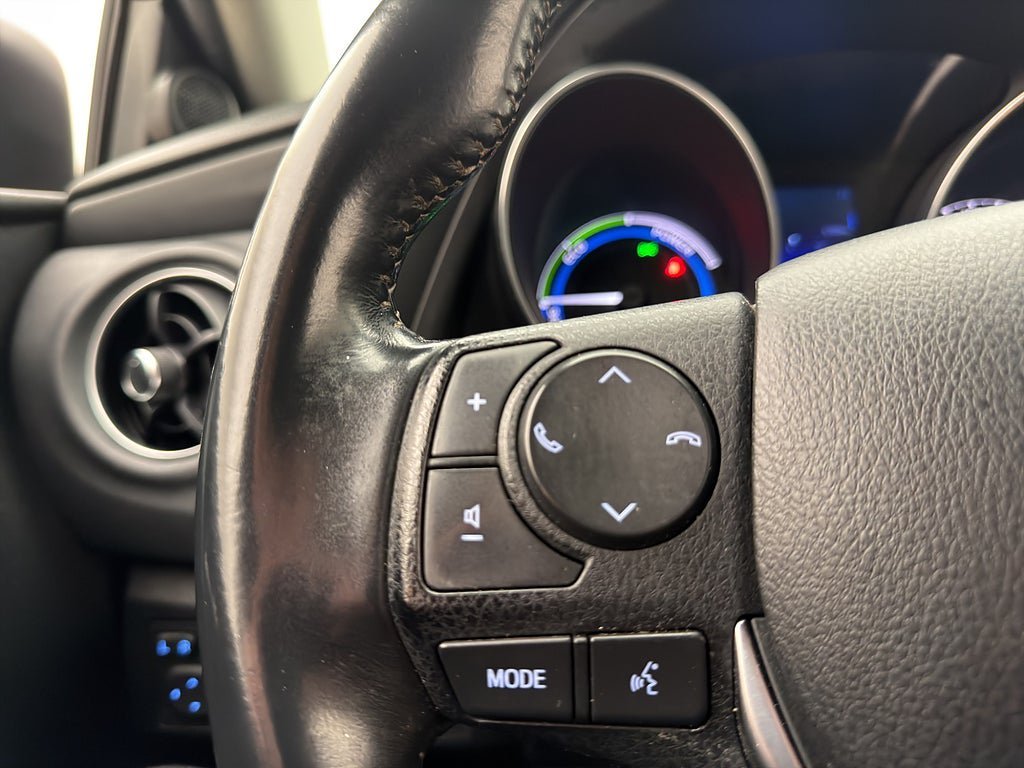Vehicle Image 15