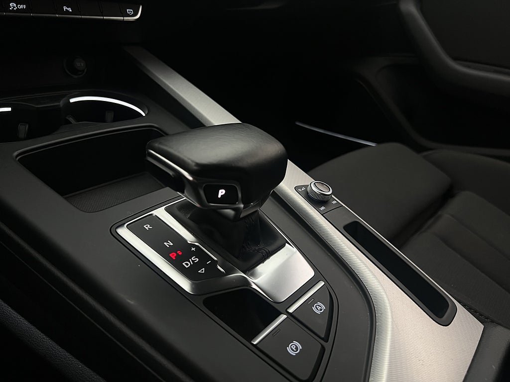 Vehicle Image 20