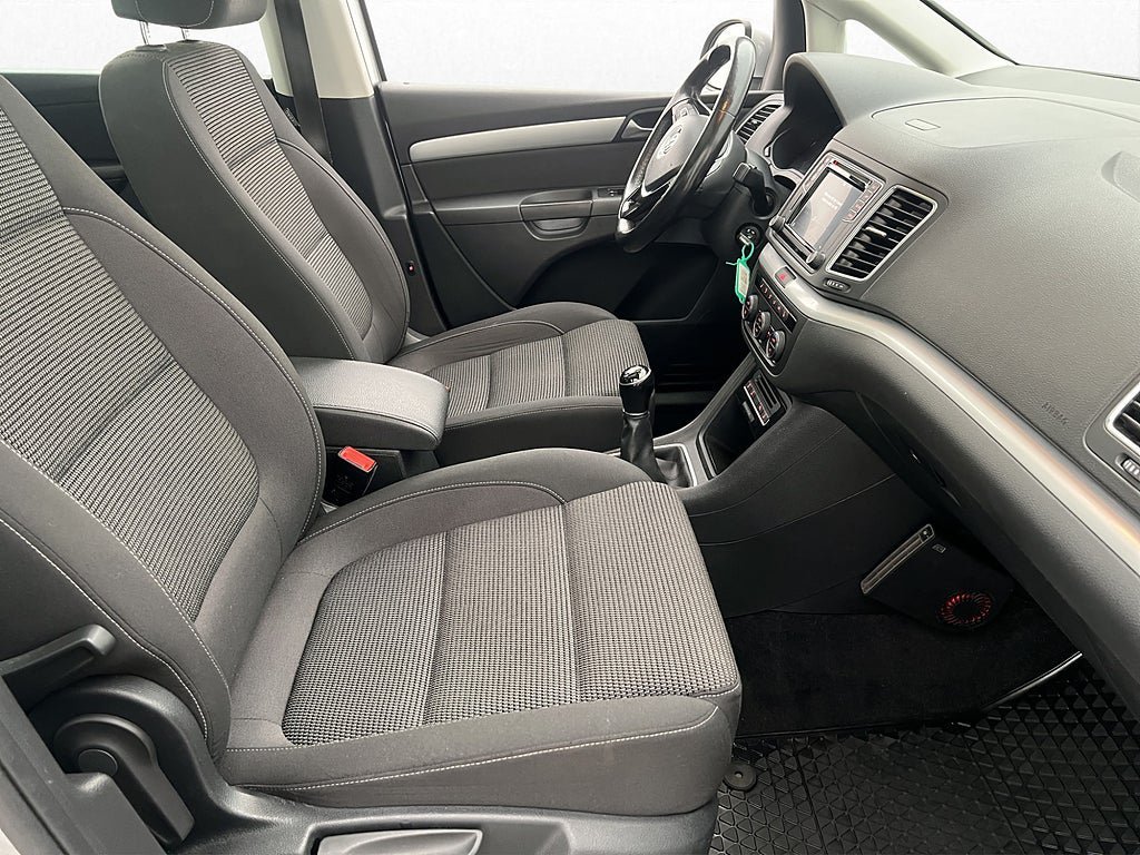 Vehicle Image 24