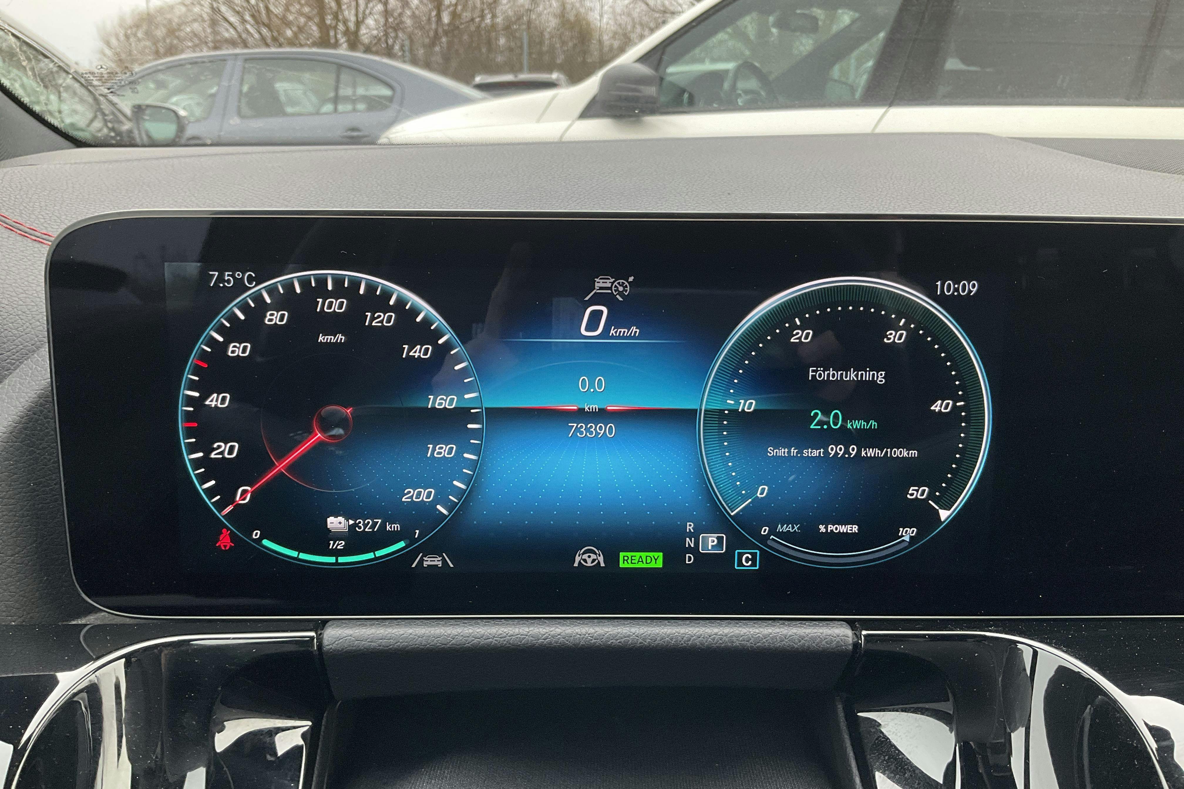Vehicle Image 10