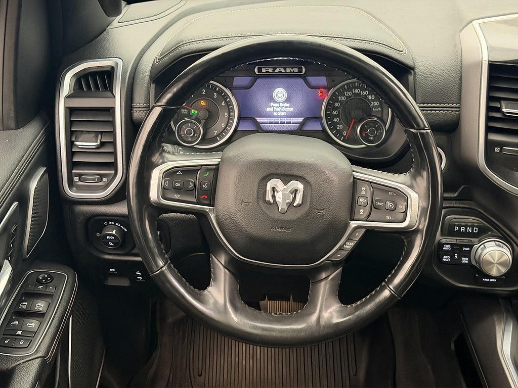 Vehicle Image 19
