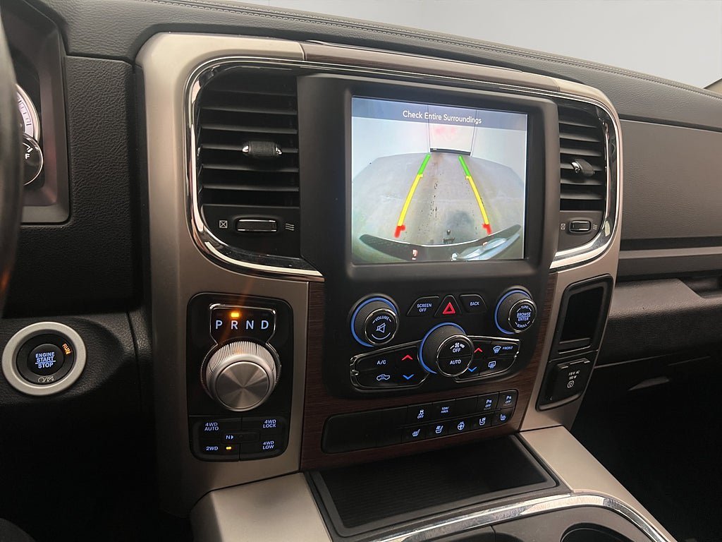 Vehicle Image 22
