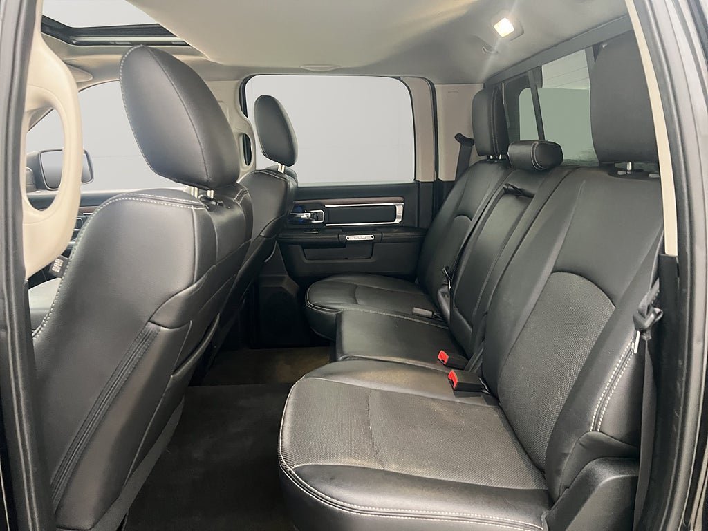 Vehicle Image 31
