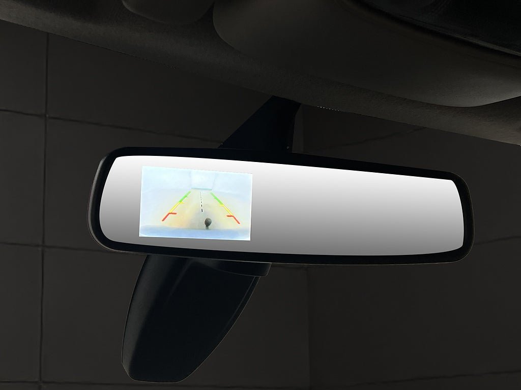 Vehicle Image 25