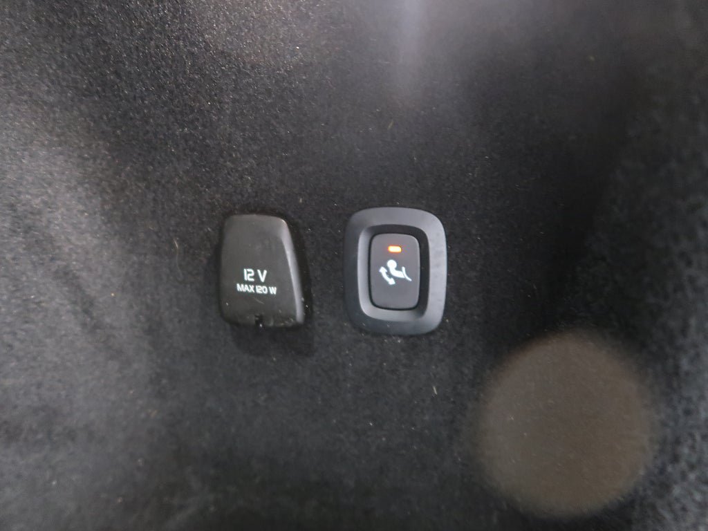 Vehicle Image 34