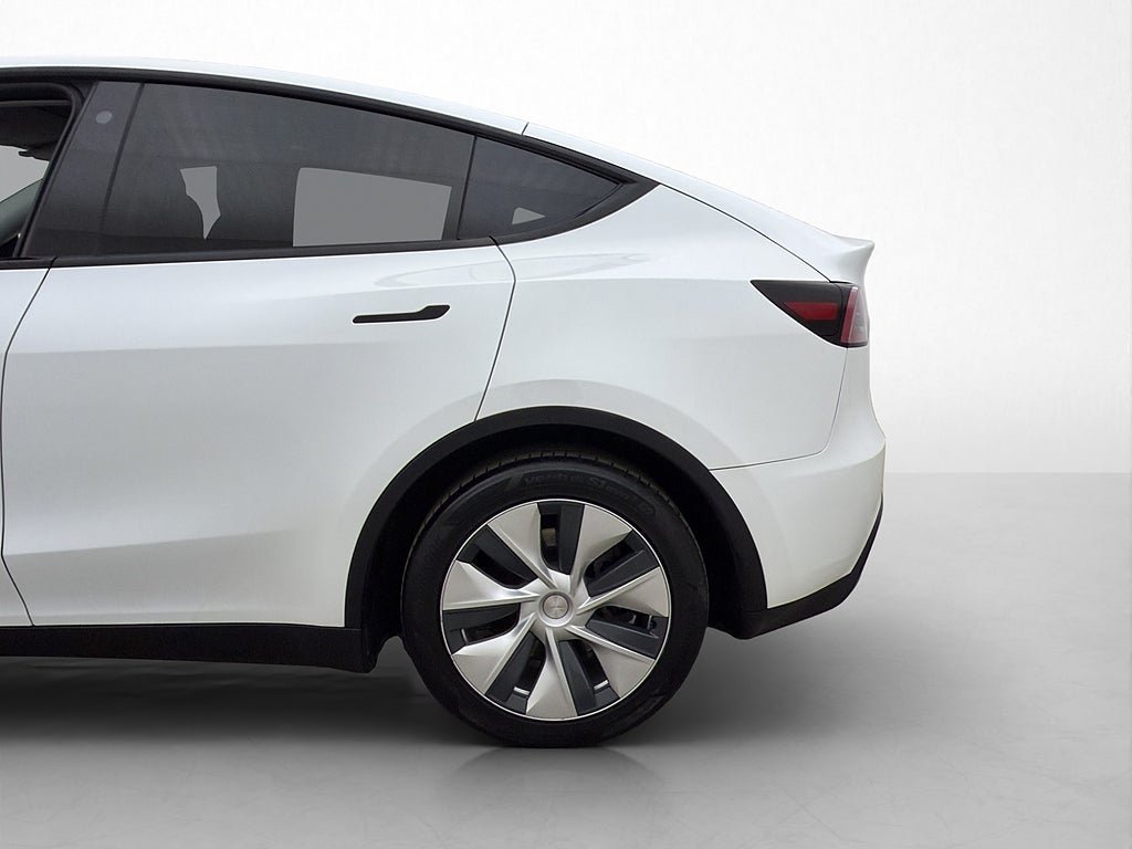 Vehicle Image 36