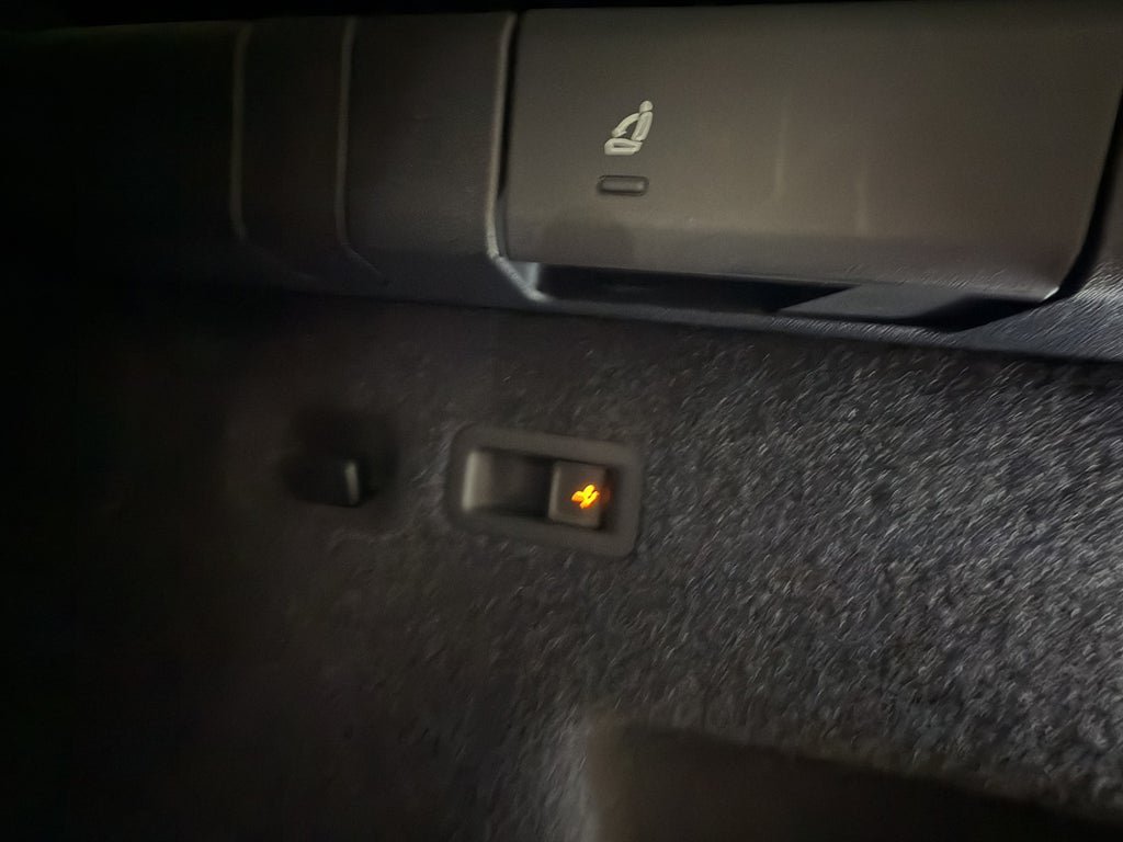 Vehicle Image 33