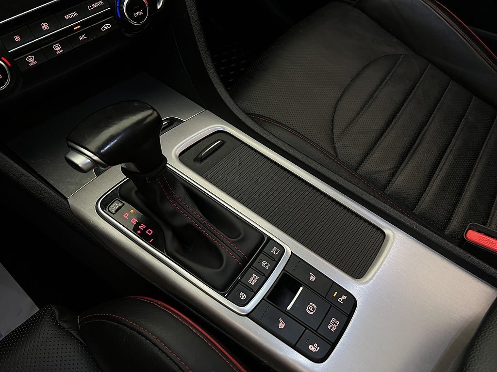 Vehicle Image 31