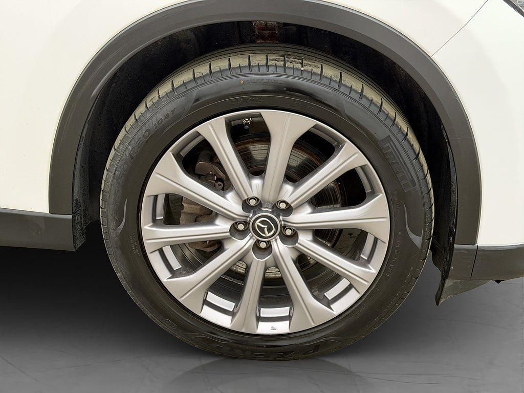 Vehicle Image 35